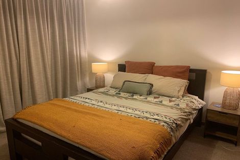 Photo of property in 73a Pirie Street, Mount Victoria, Wellington, 6011