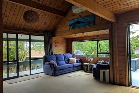 Photo of property in 7 Fernbird Place, Massey, Auckland, 0614