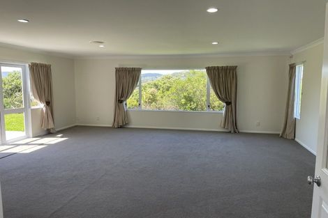 Photo of property in 9 The Topdeck, Whitby, Porirua, 5024