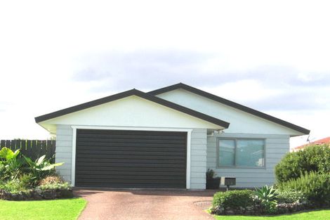 Photo of property in 1b Hindmarsh Street, Henderson, Auckland, 0612