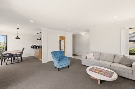 Photo of property in 6 Kahawai Close, Pyes Pa, Tauranga, 3112