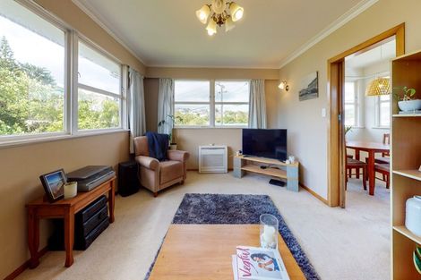 Photo of property in 4 Pauline Way, Paparangi, Wellington, 6037