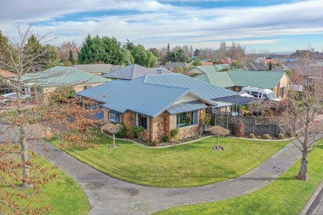 Photo of property in 16 Riegler Place, Belfast, Christchurch, 8051
