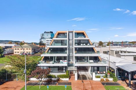 Photo of property in 1152 Whakaue Street, Rotorua, 3010