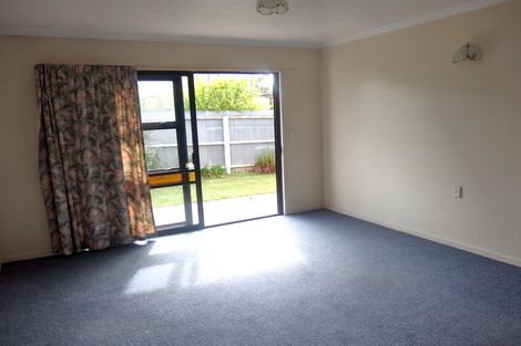 Photo of property in 2/2 Baker Street, West End, Timaru, 7910