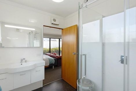 Photo of property in 129 Chester Street East, Christchurch Central, Christchurch, 8011