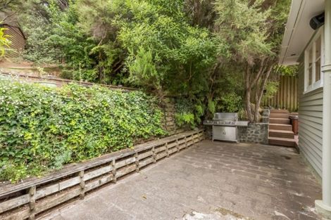 Photo of property in 10 Hill Grove, Naenae, Lower Hutt, 5011