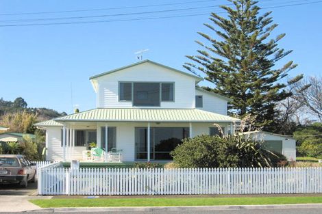 Photo of property in 203 Fergusson Drive, Thames, 3500