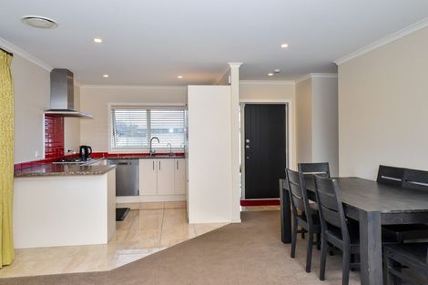 Photo of property in 6 Oolong Court, Huntington, Hamilton, 3210