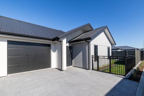 Photo of property in 15 Cassin Place, Taradale, Napier, 4112