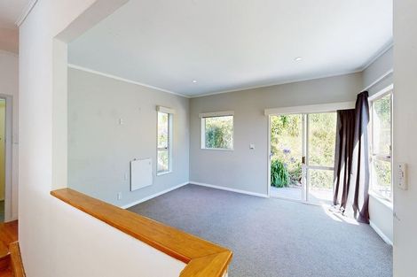 Photo of property in 93 Tannadyce Street, Strathmore Park, Wellington, 6022