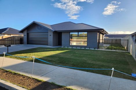 Photo of property in 5 Wykes Place, Amberley, 7410