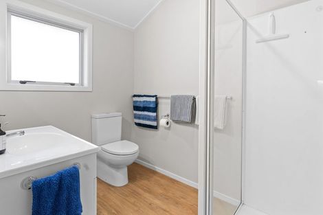 Photo of property in 6 Kent Avenue, Waitarere Beach, Levin, 5510