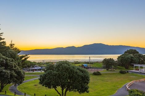 Photo of property in 16/4u Seaview Road, Paraparaumu Beach, Paraparaumu, 5032