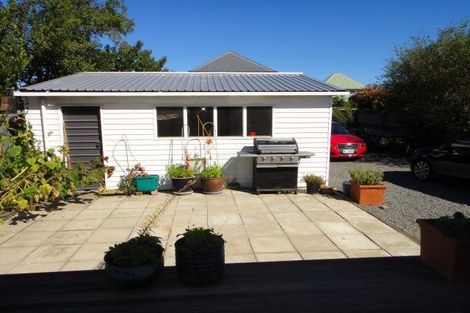 Photo of property in 74 Cornwall Street, St Albans, Christchurch, 8014