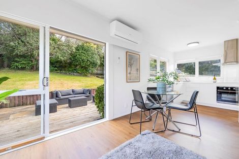 Photo of property in 2/5 Finn Place, Totara Vale, Auckland, 0629