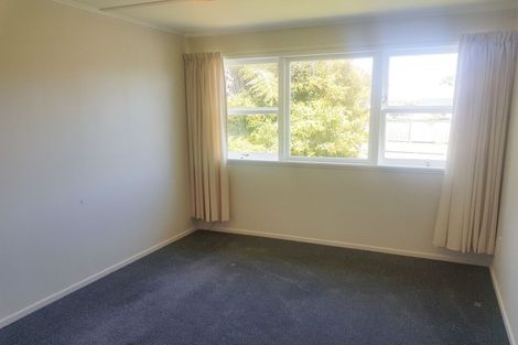 Photo of property in 1/7 Lillian Place, Orewa, 0931