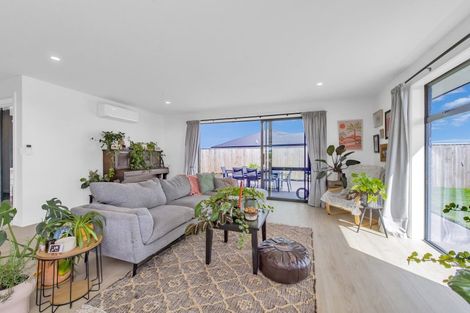 Photo of property in 28 Falcon Road, Rolleston, 7615