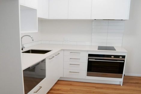 Photo of property in 2a/2 Gibbons Street, Upper Hutt, 5018
