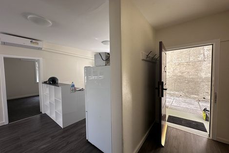Photo of property in 20u3 Saint Michaels Crescent, Kelburn, Wellington, 6012