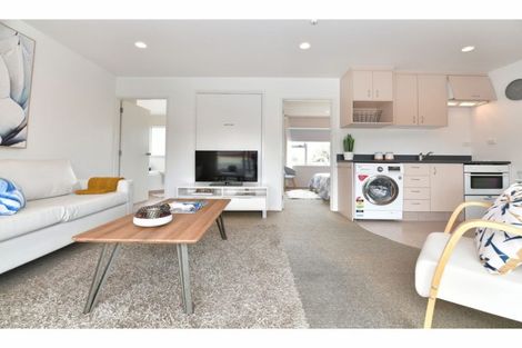 Photo of property in 4/416 Hibiscus Coast Highway, Orewa, 0931