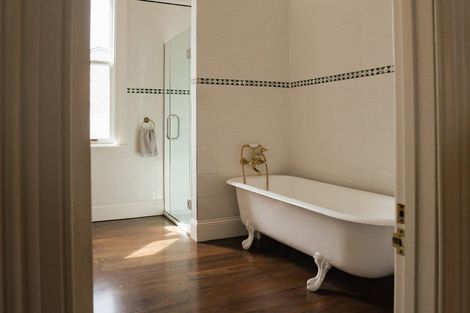 Photo of property in 31 Richmond Avenue, Northcote Point, Auckland, 0627