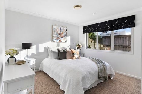 Photo of property in 6 Hampshire Court, Flagstaff, Hamilton, 3210