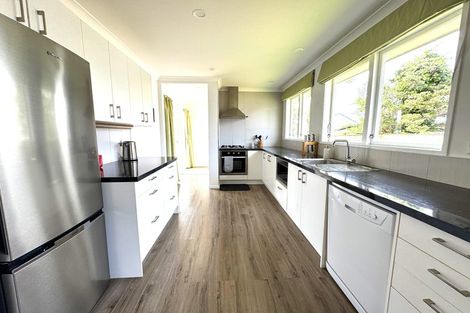 Photo of property in 4 Oban Place, Awapuni, Palmerston North, 4412