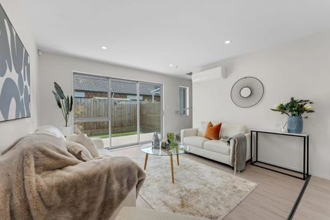 Photo of property in 4/5 Grange Road, Papatoetoe, Auckland, 2025