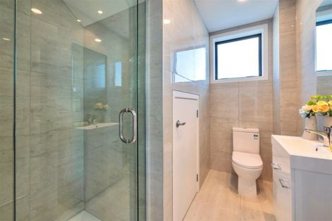 Photo of property in 107 Sturges Road, Henderson, Auckland, 0612