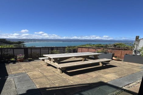 Photo of property in 36b Tamworth Crescent, Newlands, Wellington, 6037