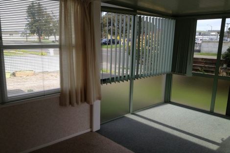 Photo of property in 47 Bristol Street, Tamatea, Napier, 4112