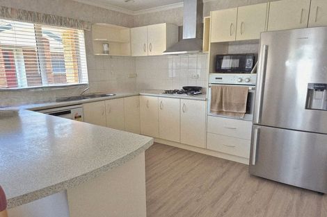 Photo of property in 19a Butterworth Avenue, Opaheke, Papakura, 2113