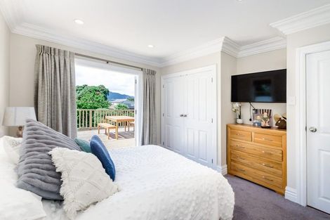 Photo of property in 12 Gray Avenue, Paraparaumu Beach, Paraparaumu, 5032