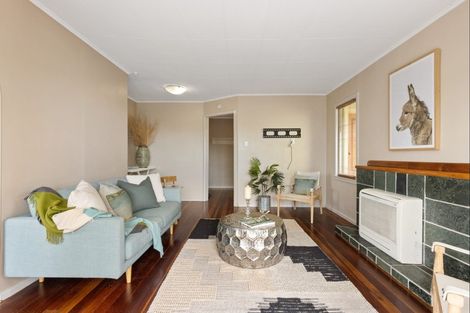 Photo of property in 2/1116 Outram Road, Akina, Hastings, 4122