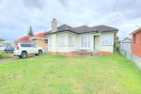 Photo of property in 14 Charles Street, Papatoetoe, Auckland, 2025