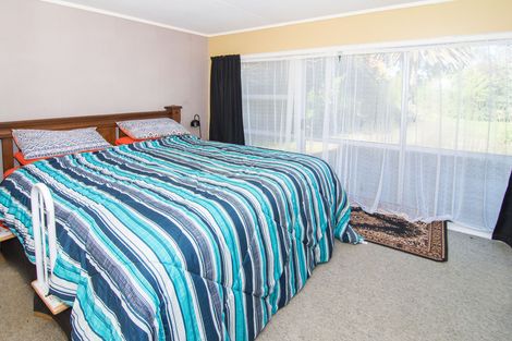 Photo of property in 620 Western Lake Road, Western Lake, Featherston, 5773