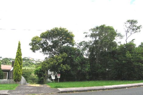 Photo of property in 2/32 Sylvan Avenue, Northcote, Auckland, 0627