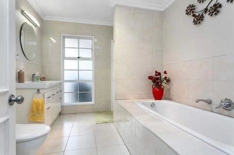 Photo of property in 18 King Street, Cambridge, 3434