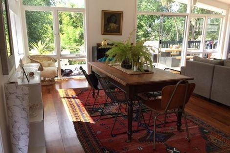 Photo of property in 13 Merchant Avenue, Te Atatu South, Auckland, 0610