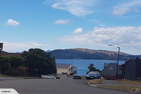 Photo of property in 101 Pikarere Street, Titahi Bay, Porirua, 5022