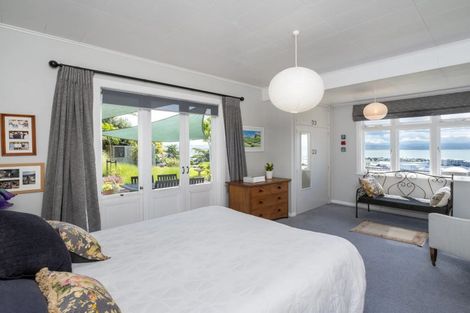 Photo of property in 8 Goldsmith Terrace, Hospital Hill, Napier, 4110