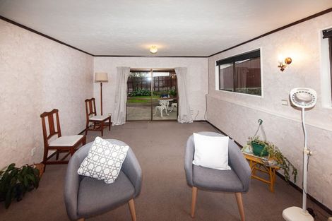 Photo of property in 40 Cortina Avenue, Johnsonville, Wellington, 6037