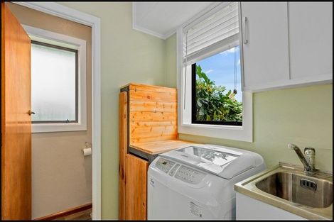 Photo of property in 15 Elwyn Place, Avonhead, Christchurch, 8042