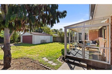 Photo of property in 100 Prestons Road, Redwood, Christchurch, 8051