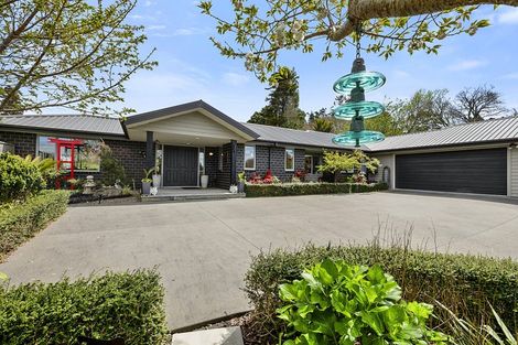 Photo of property in 572 Carrington Road, Hurworth, New Plymouth, 4371