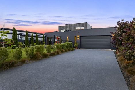 Photo of property in 2 Te Wairewa Street, Pegasus, 7612
