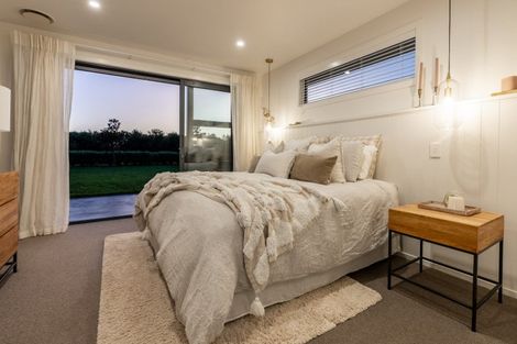 Photo of property in 25 Mike Smith Drive, Cambridge, 3434