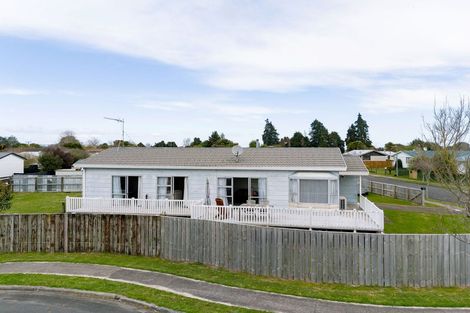 Photo of property in 14 Purcell Place, Melville, Hamilton, 3206