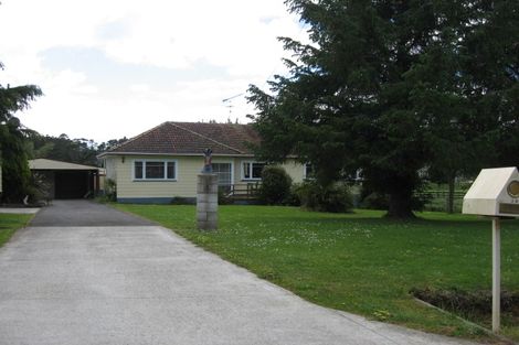 Photo of property in 32 Farrand Road, Kumeu, 0891